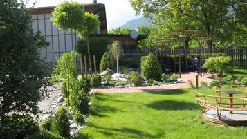 Children's play area - outdoor