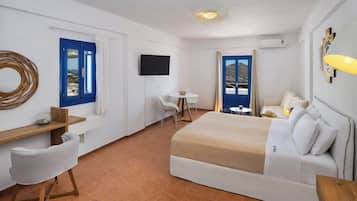 Suite junior, vista al mar | Wifi gratis y ropa de cama