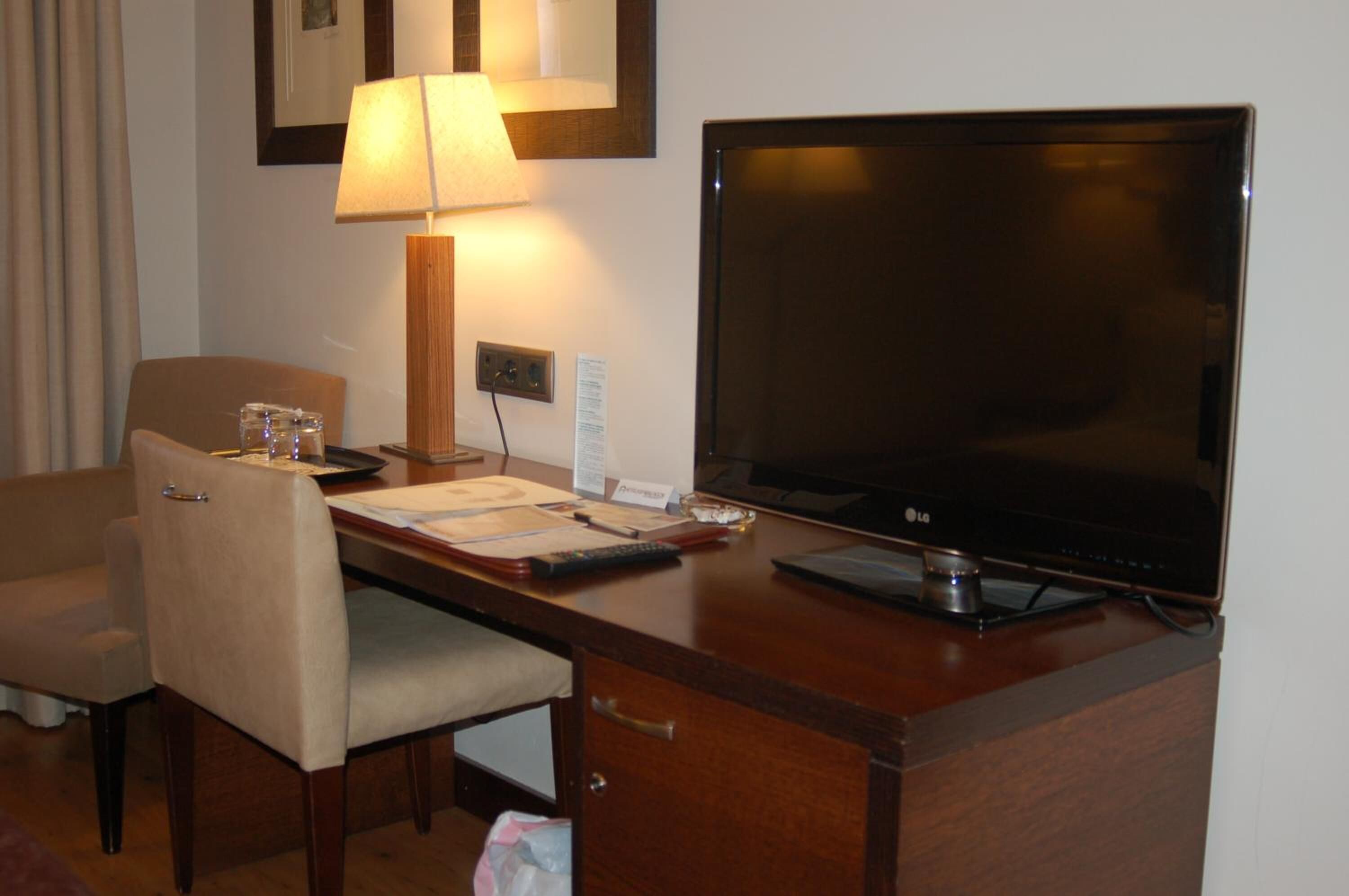 in-room safe, soundproofing, free cots/infant beds, rollaway beds