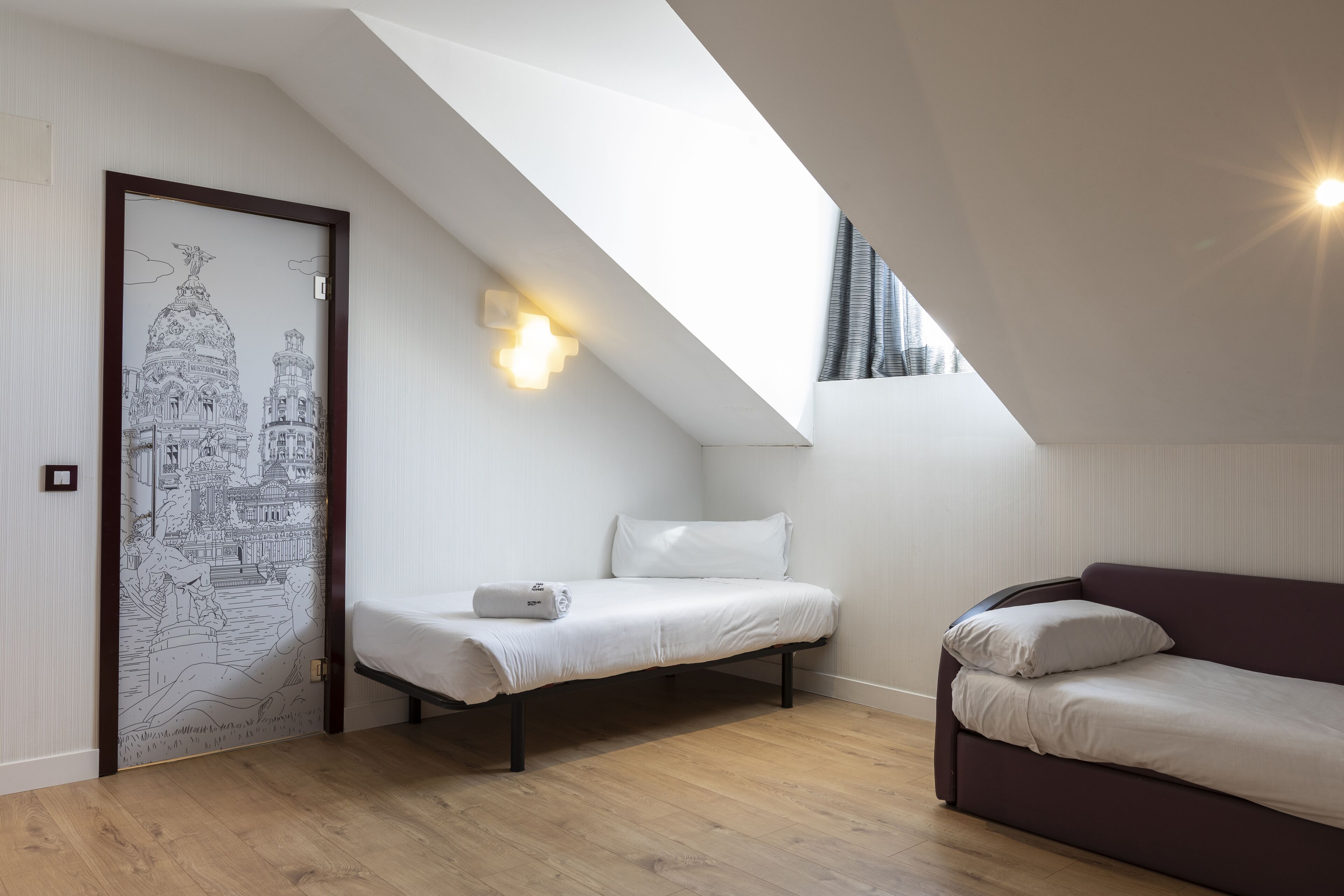 quadruple room | 1 bedroom, minibar, in-room safe, individually furnished