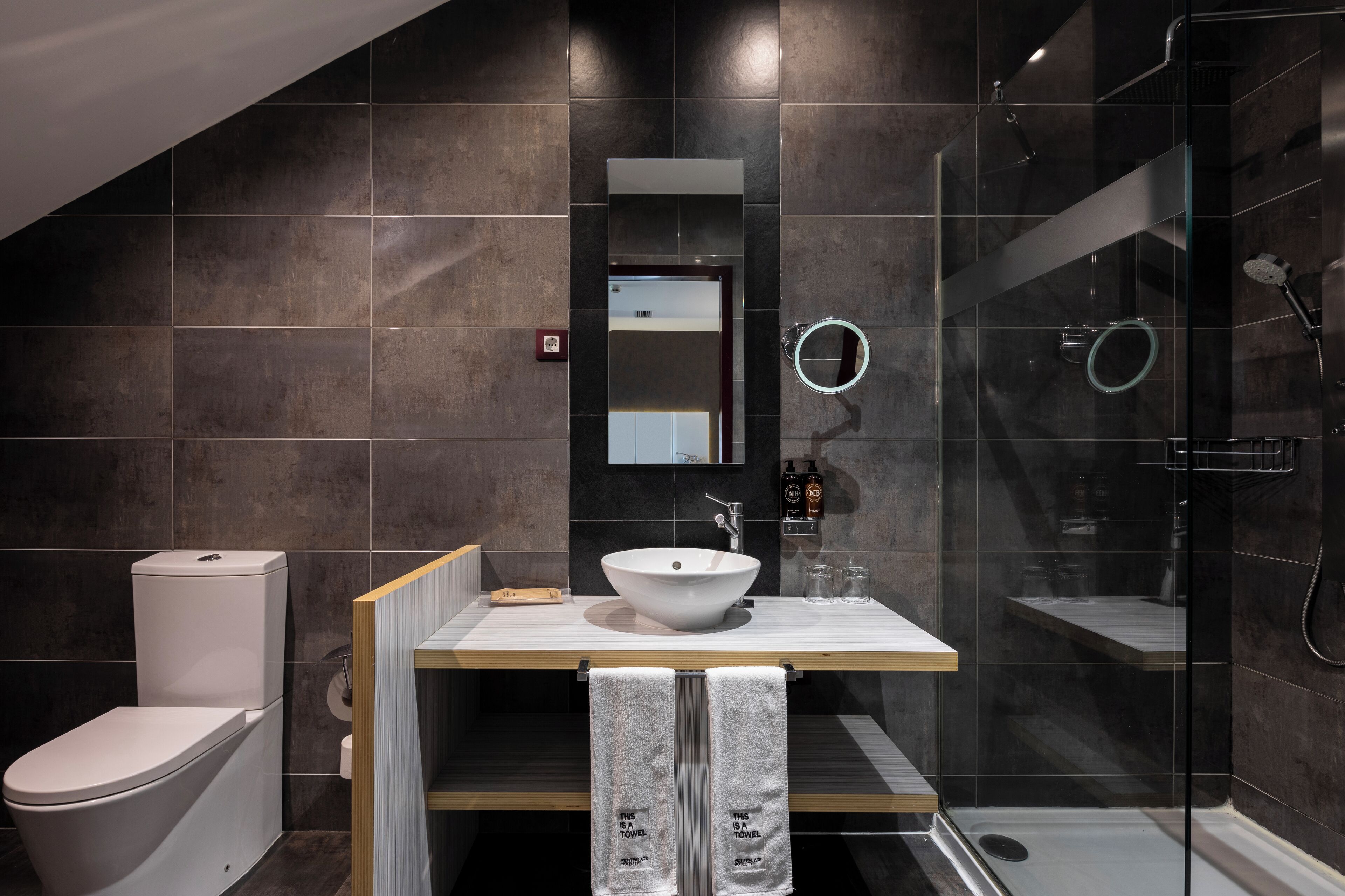 Photo - Petit Palace Santa Bárbara