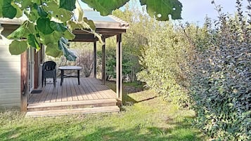 Stuga Standard - 2 sovrum (4 pax) | Terrass/Patio