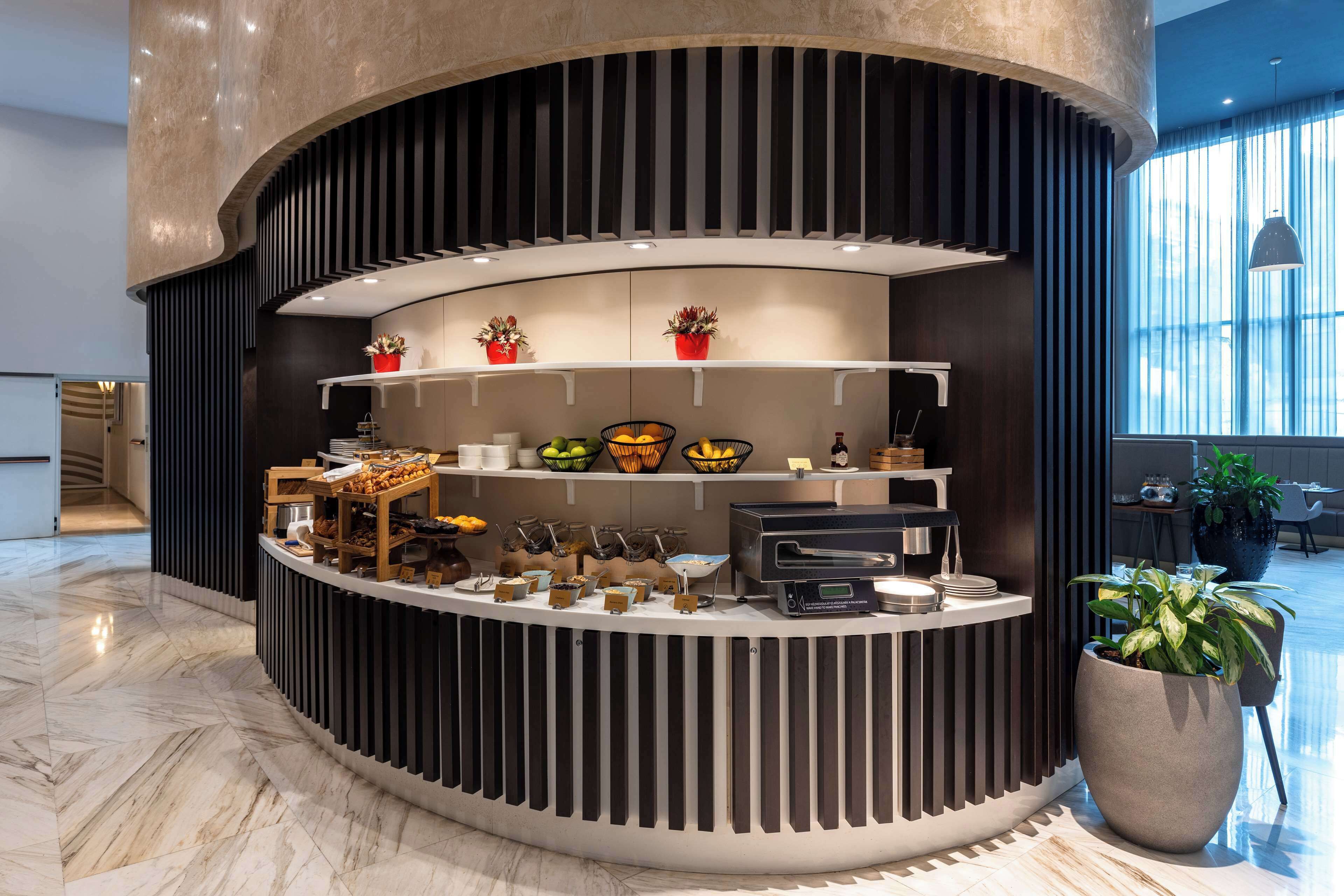 daily continental breakfast for a fee