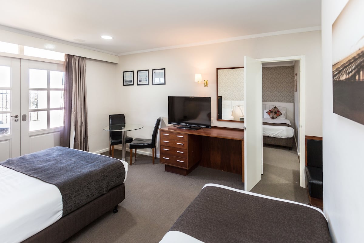 Desk, blackout curtains, iron/ironing board, free WiFi
