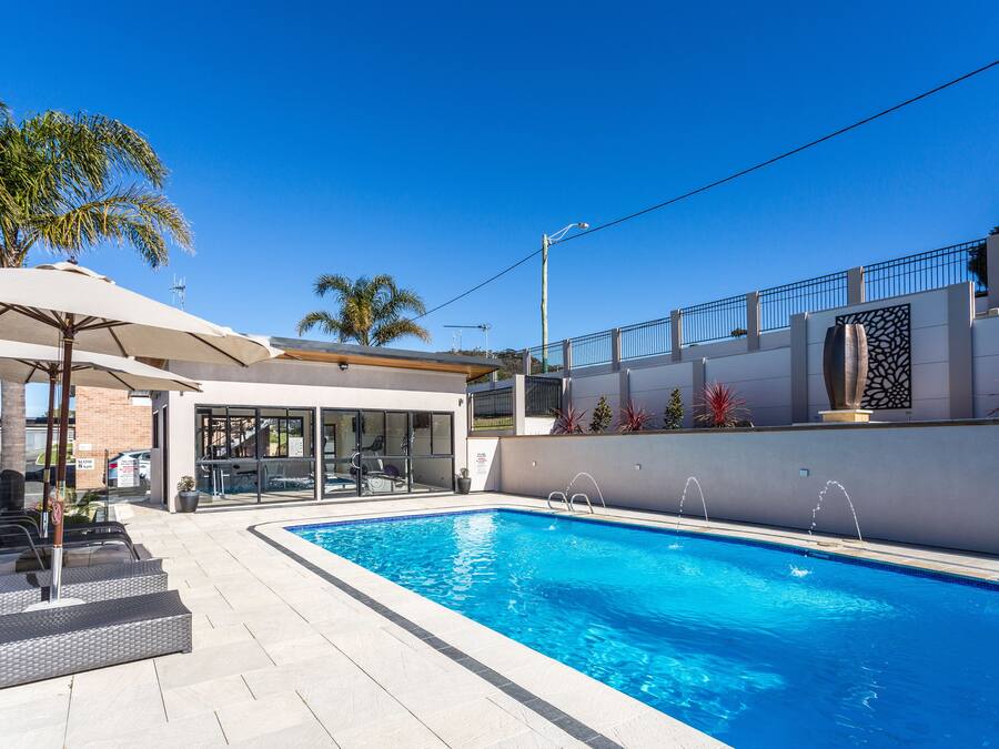 Outdoor pool, sun loungers