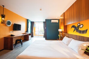 Standard Room, 1 King Bed, Balcony | Pillowtop beds, in-room safe, desk, blackout drapes - MeStyle Place Hotel (Bangkok)