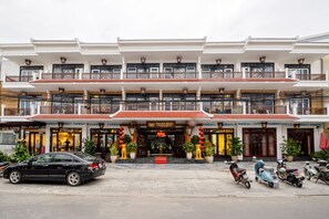 บริเวณภายนอก