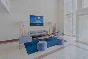 32-inch flat-screen TV with cable channels, TV - City Express by Marriott Minatitlan (Minatitlán)