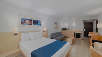 Suite, 1 cama Queen size y sofá cama | Escritorio, tabla de planchar con plancha y wifi gratis