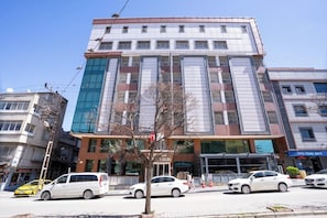 Front of property - Buyuk Velic Hotel (Gaziantep)