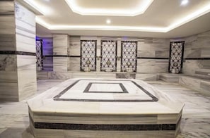 Couples treatment rooms, Turkish bath, body treatments, hydrotherapy