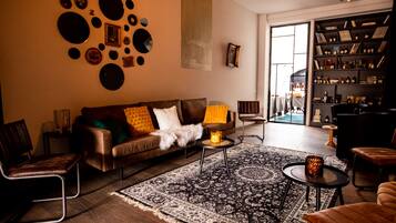 Sala de estar en el lobby