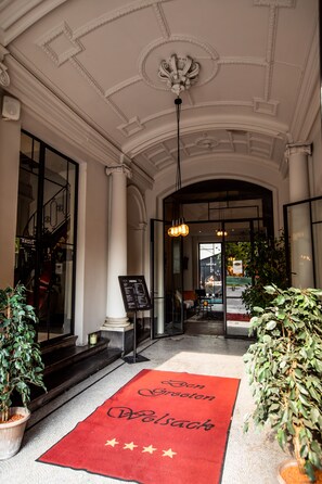 Entrada de la propiedad