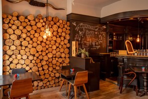 Breakfast, lunch, dinner and brunch served  - Hotel Den Grooten Wolsack (Mechelen)