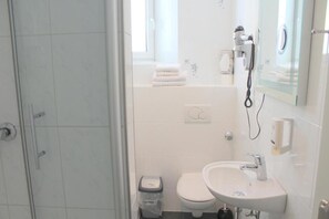 Double Room | Bathroom | Shower, hair dryer, towels