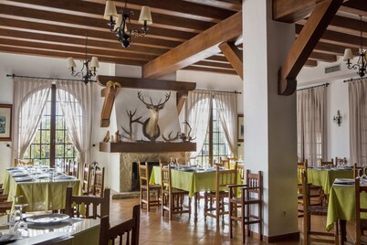 TUGASA Villa Algar