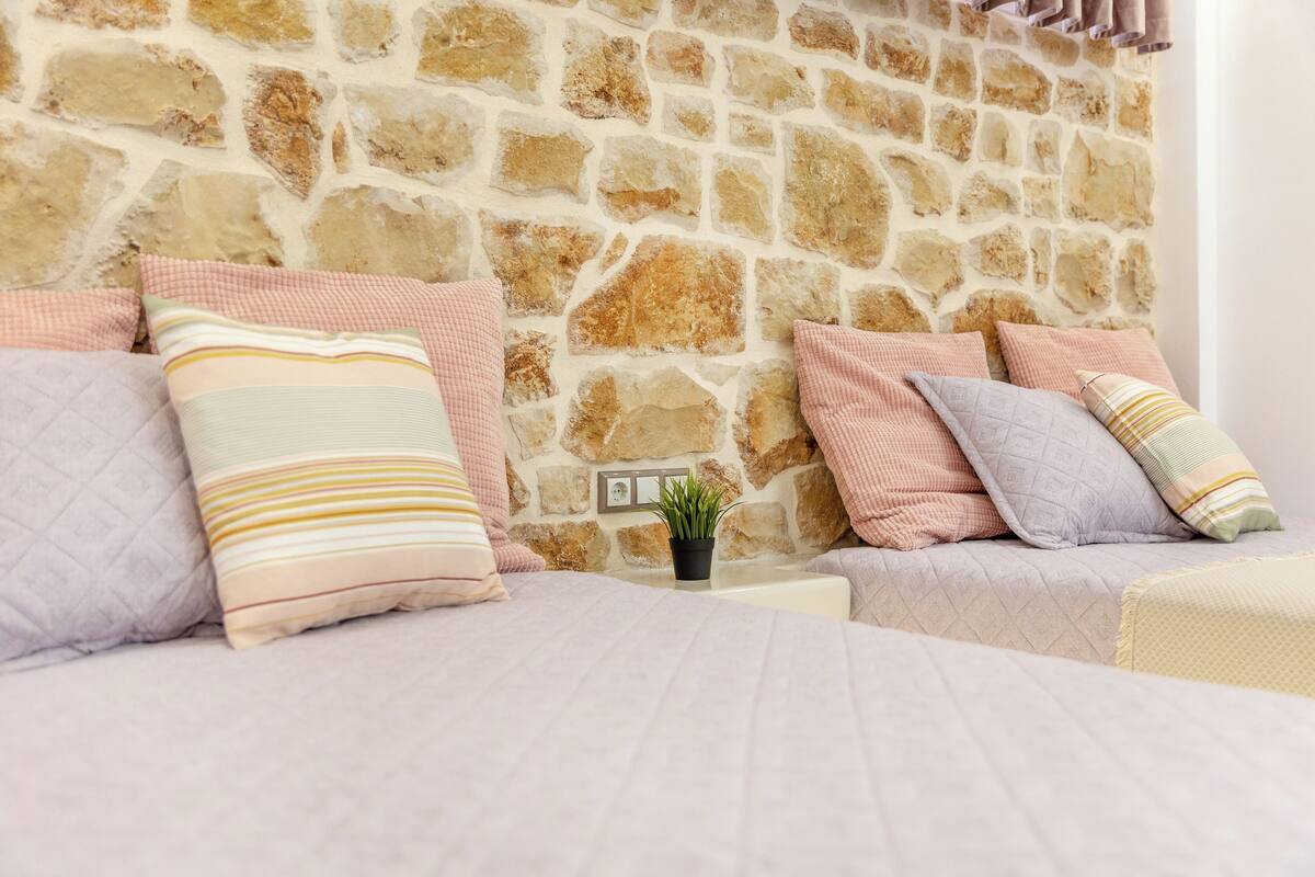 Superior Quadruple Room, 2 Queen Beds | Individually decorated, individually furnished, iron/ironing board