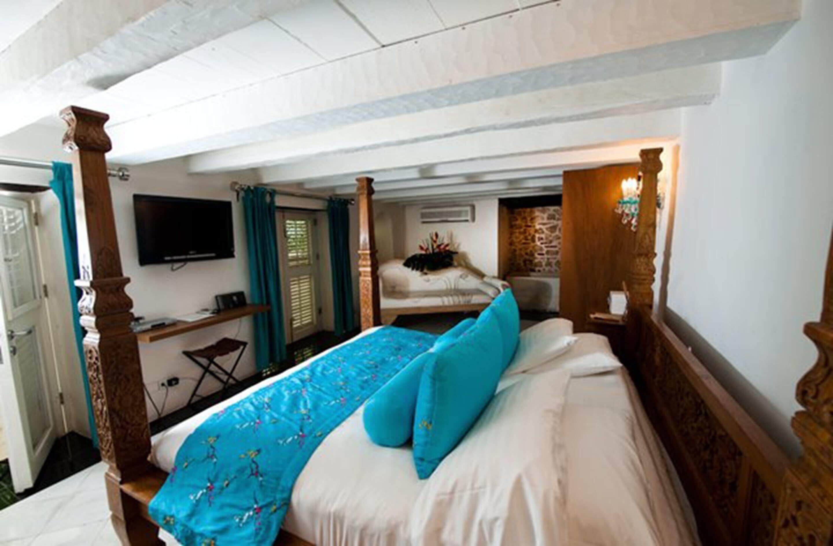 Literie de qualité supérieure, couette en duvet d'oie, minibar