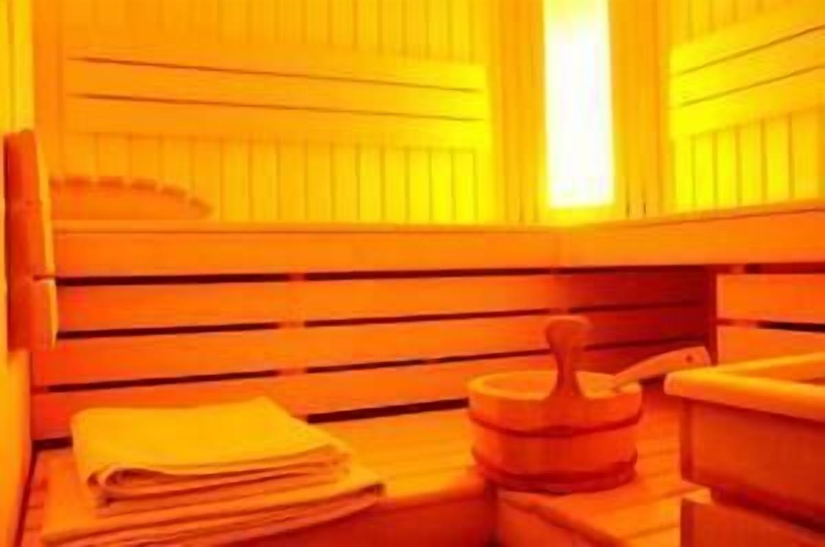 body treatments, mud baths, hydrotherapy, body wraps, body scrubs