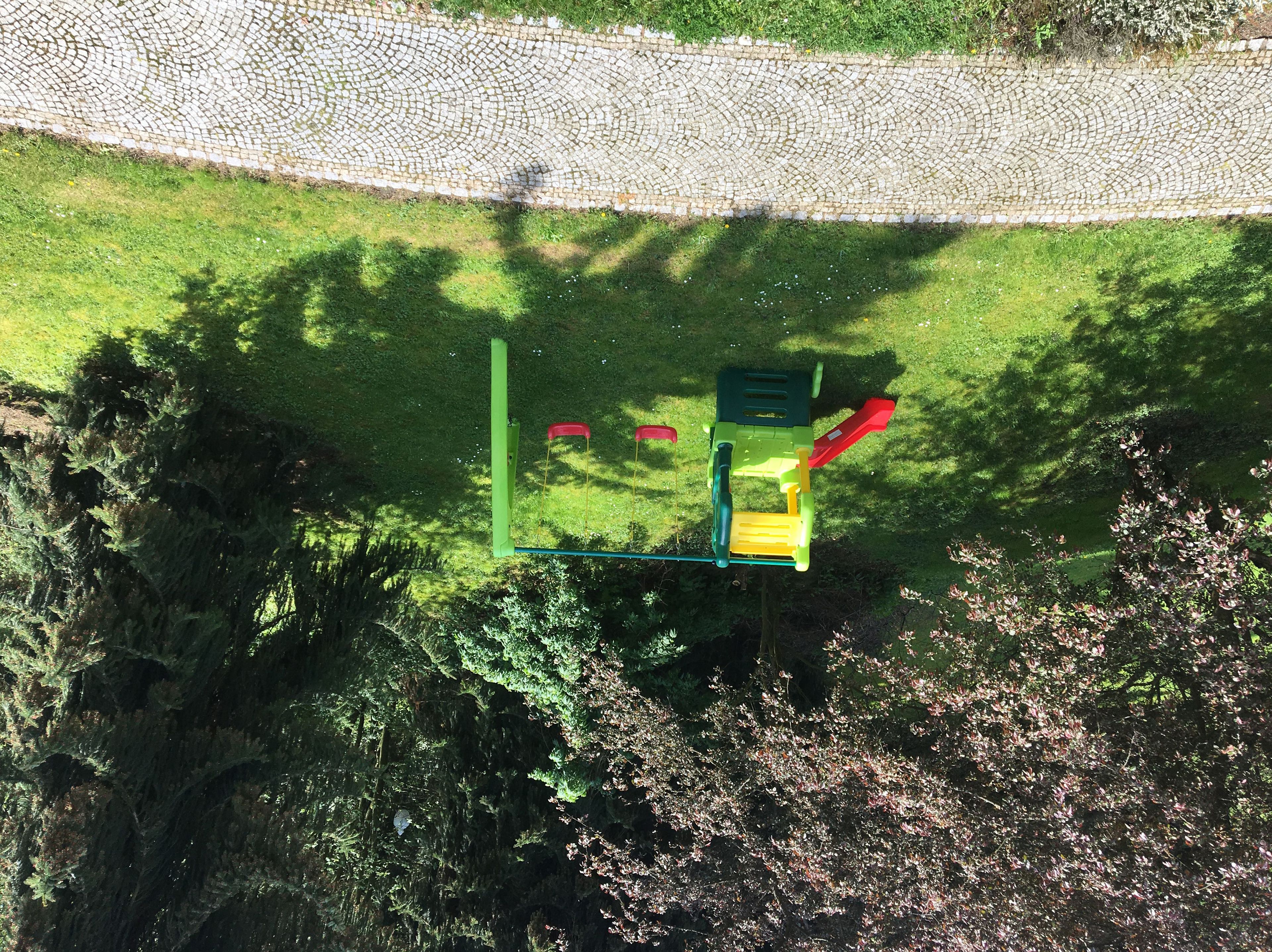 children’s play area – outdoor