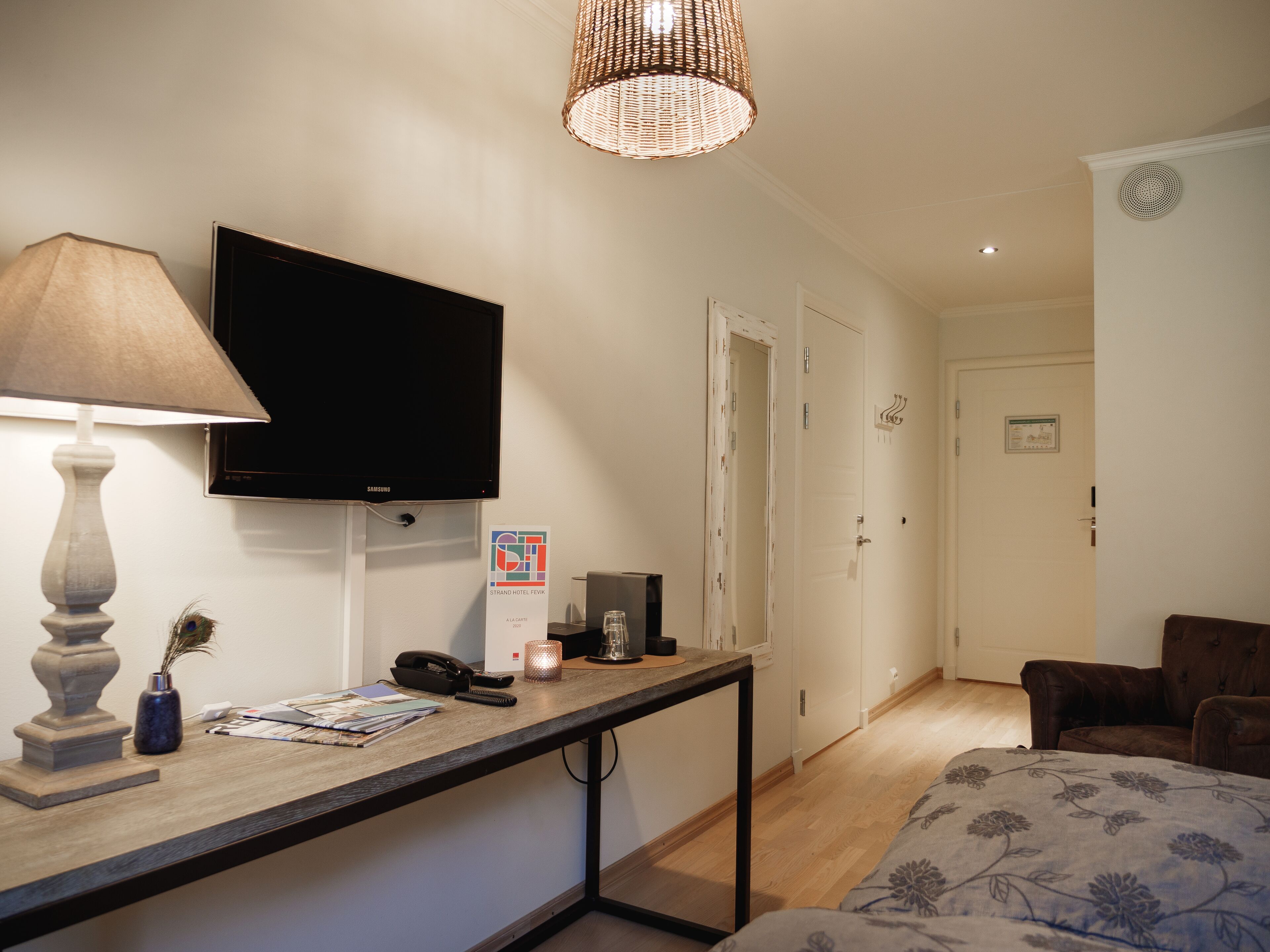 double room, garden view | 1 bedroom, down duvets, minibar, iron/ironing board