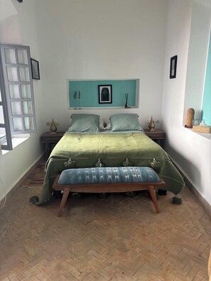 Double Room (Turchese) | In-room safe, individually decorated, individually furnished, free WiFi - Dar Dayana (Essaouira)