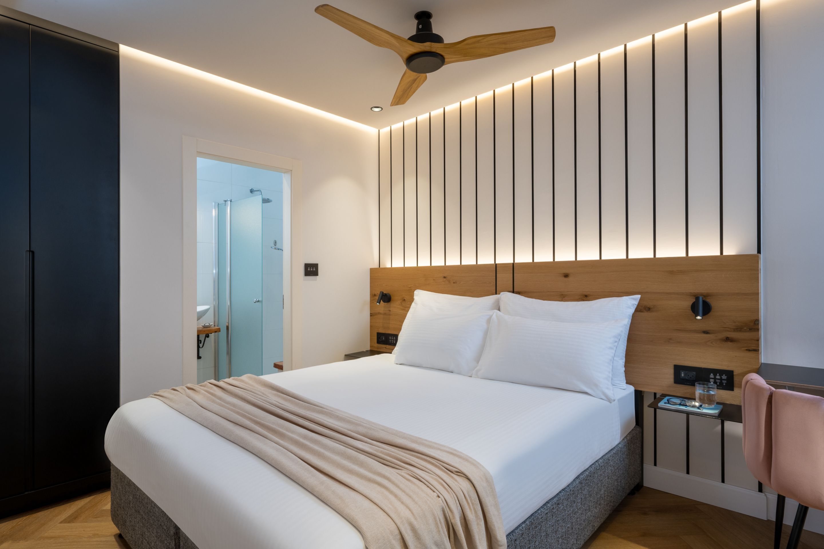 studio, terrace | premium bedding, in-room safe, desk, soundproofing