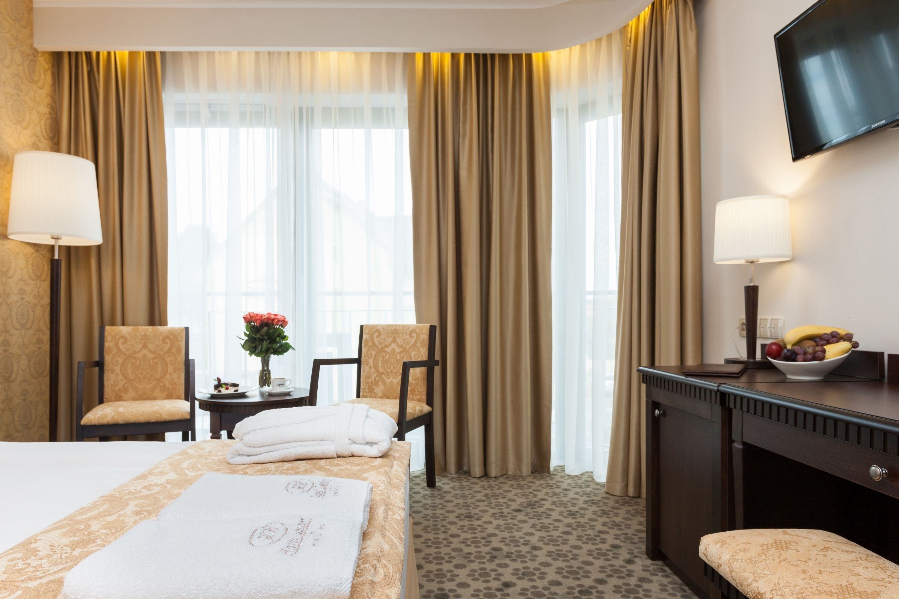 1 bedroom, minibar, in-room safe, desk