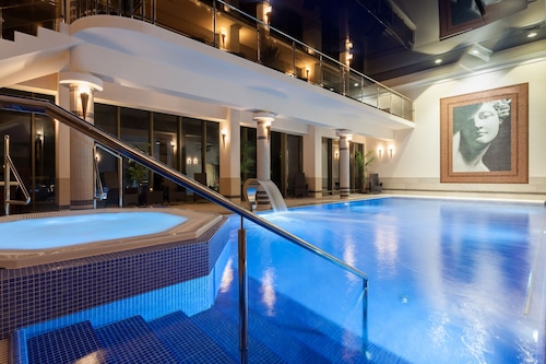 Hotel Lambert Medical Spa