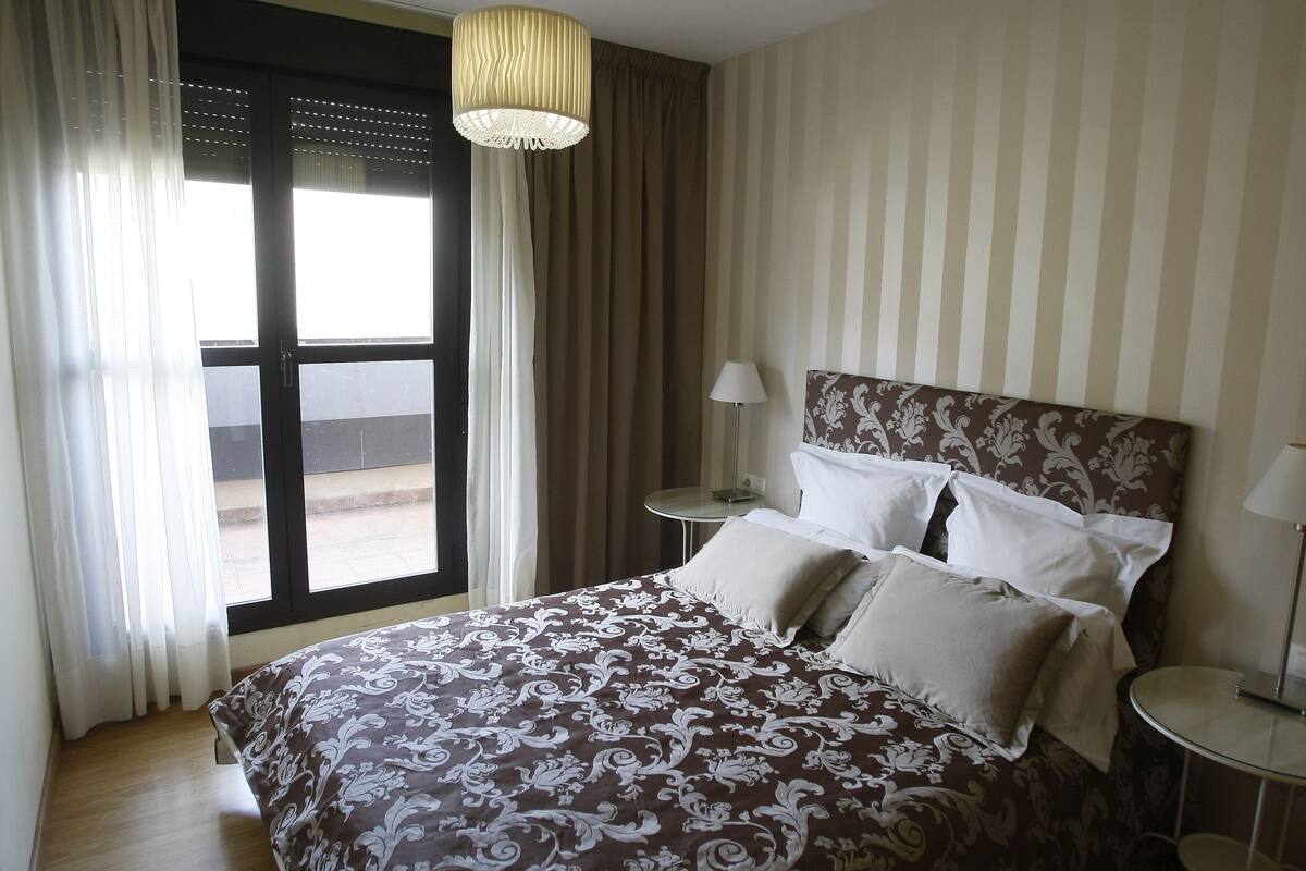 Down duvets, free WiFi, individually decorated, individually furnished