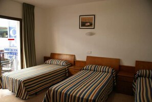 客房內保險箱、折疊床/加床、免費無線上網