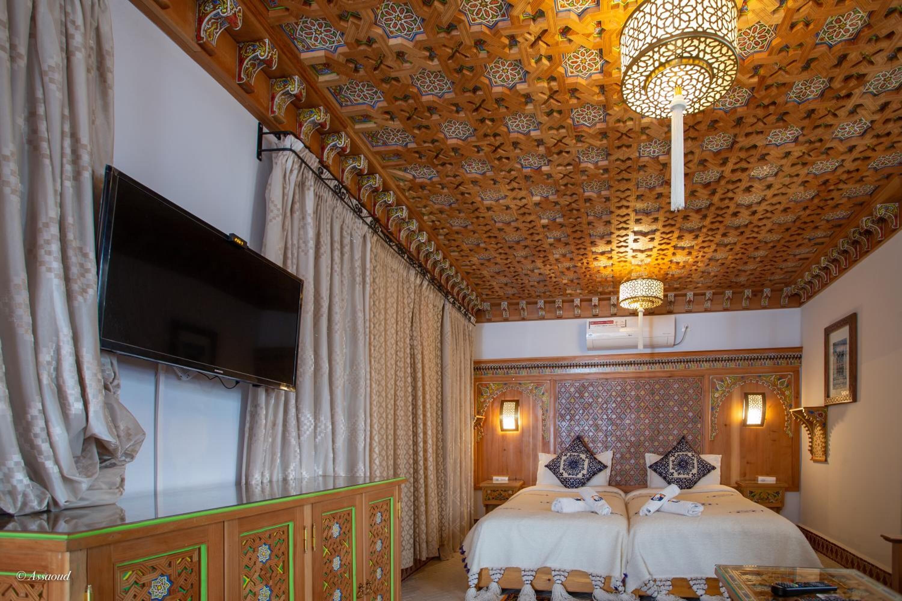 premium bedding, select comfort beds, in-room safe