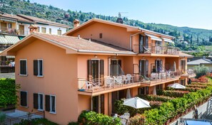 Front of property - Onda (Torri del Benaco)