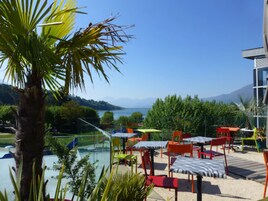 Breakfast, lunch, dinner served; French cuisine, beach views 