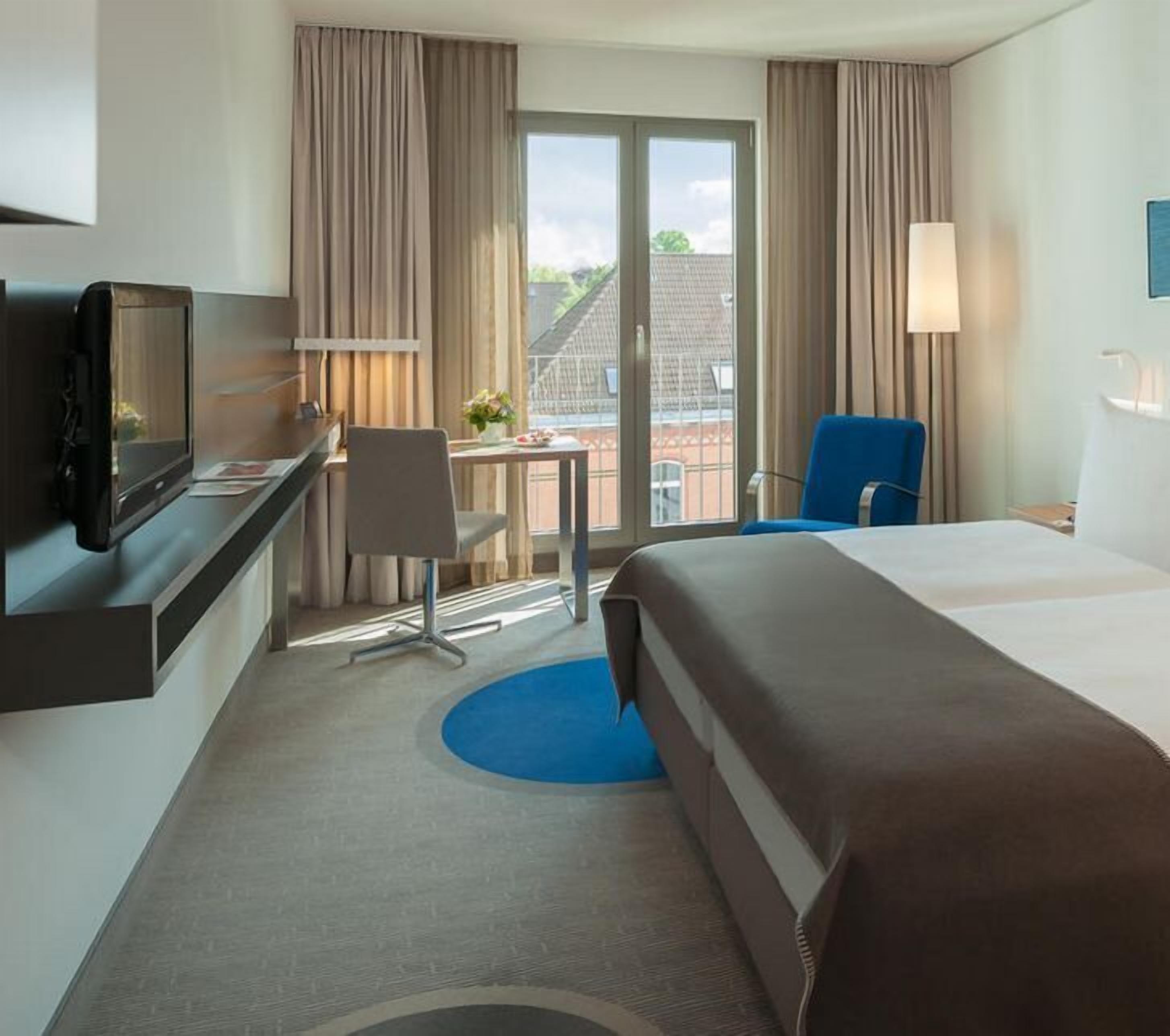 Premium bedding, down duvets, pillow-top beds, in-room safe