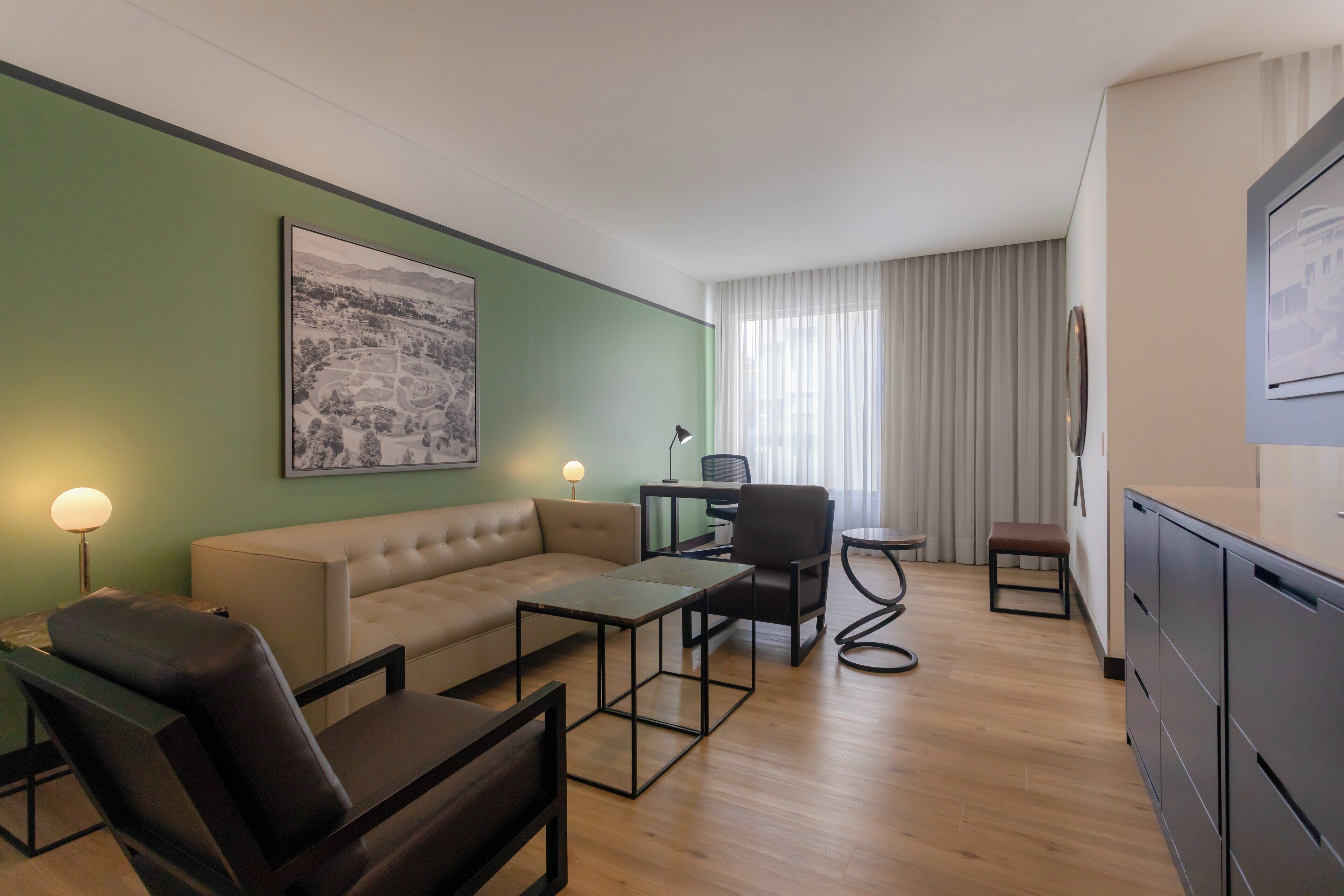 suite, 1 king bed | 1 bedroom, egyptian cotton sheets, premium bedding, minibar