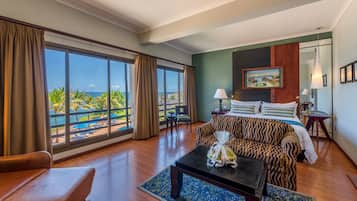 Superior Deluxe Room | Frigobar, cofres nos quartos, individualmente decorados