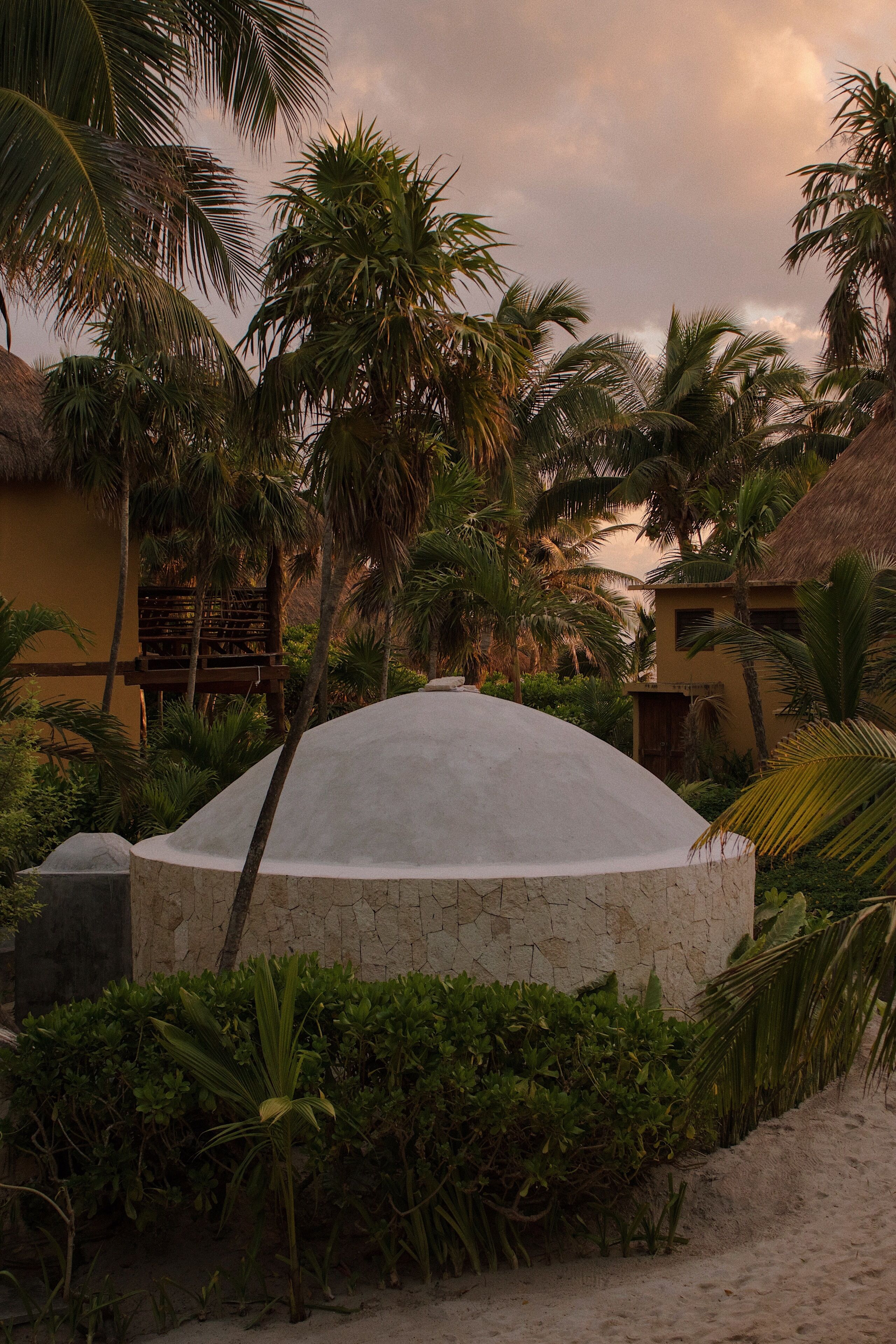 couples treatment room(s), body treatments, aromatherapy