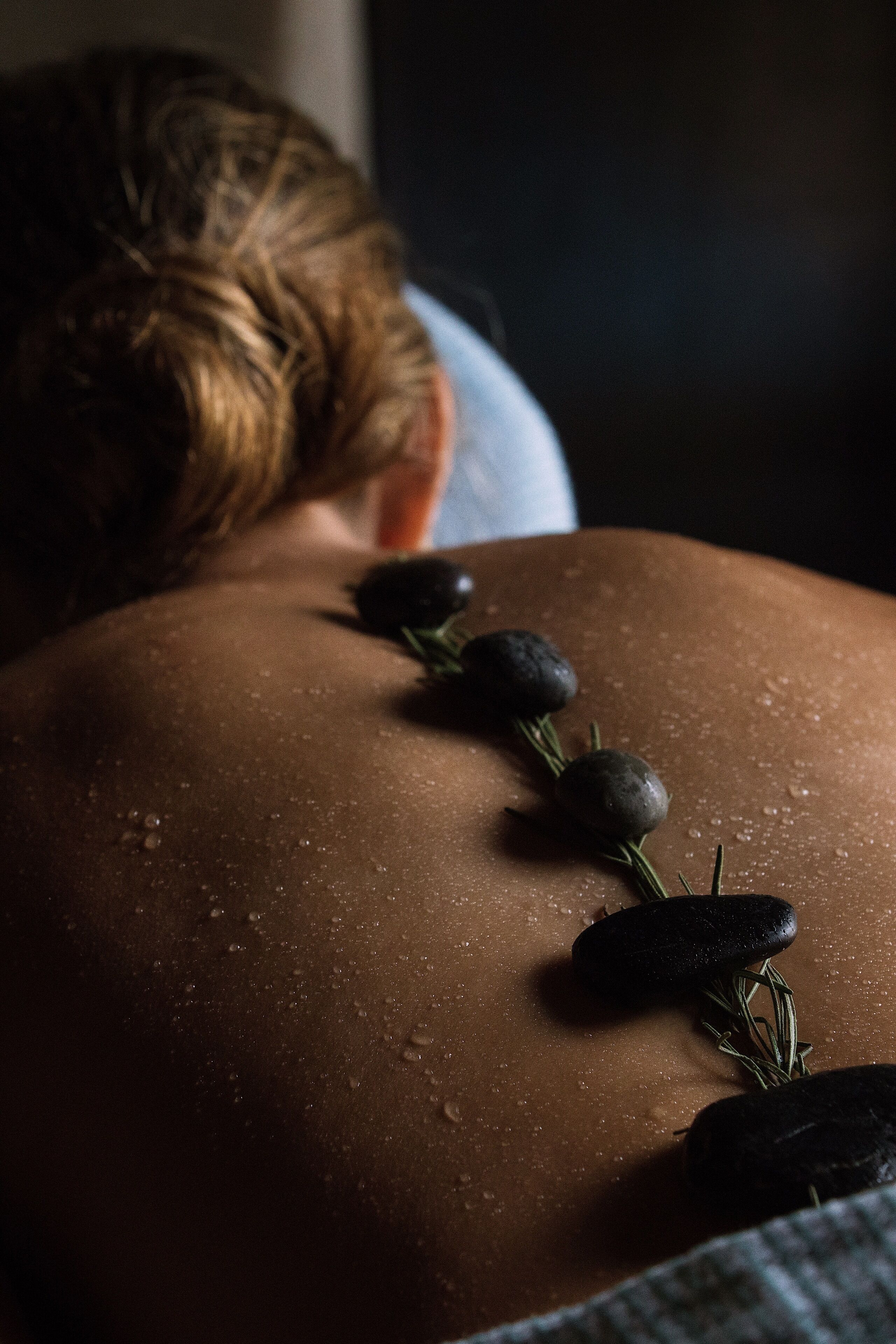 couples treatment room(s), body treatments, aromatherapy