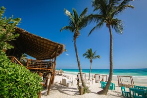 Private beach, white sand, sun-loungers, beach umbrellas