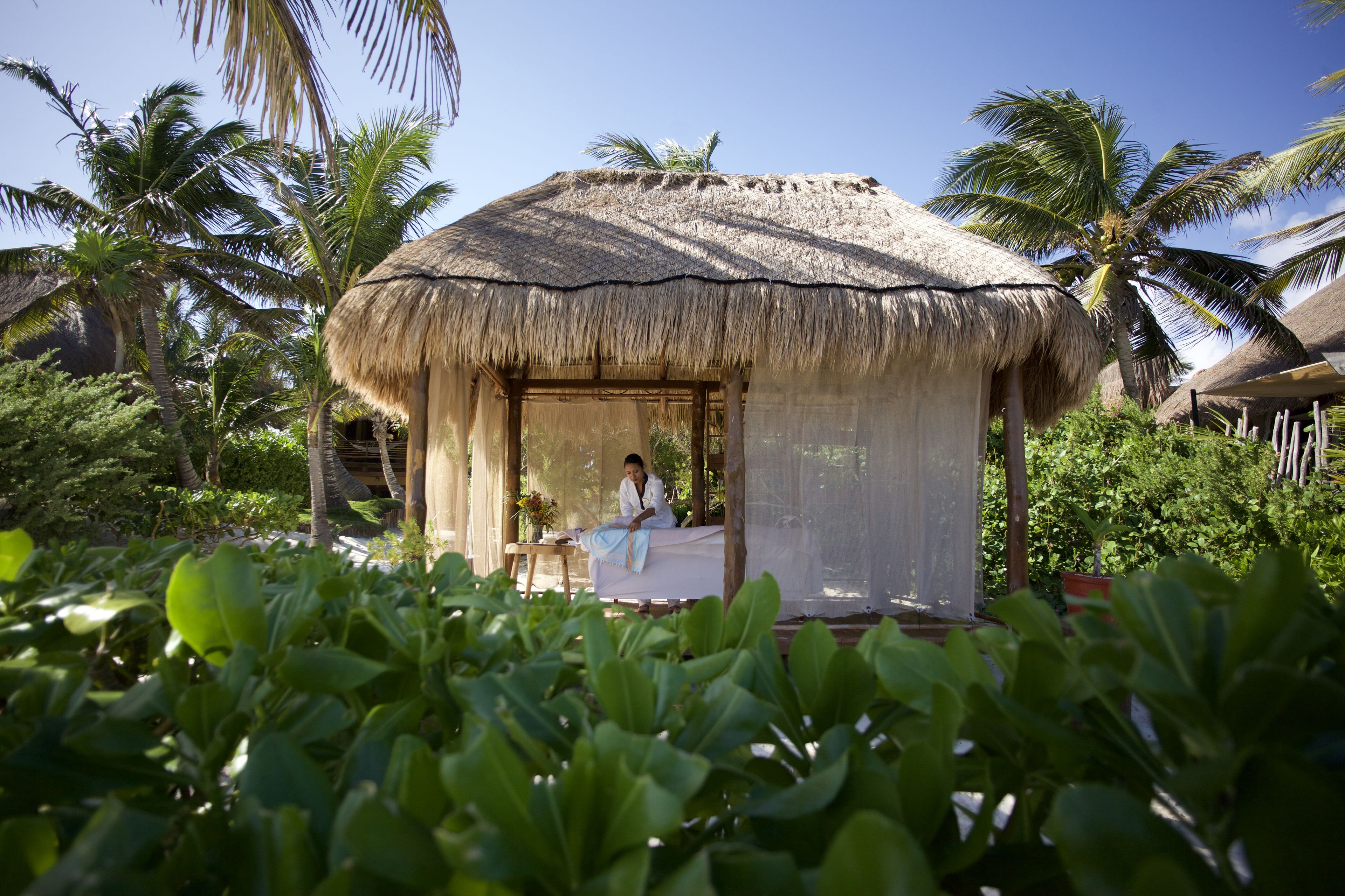 couples treatment room(s), body treatments, aromatherapy