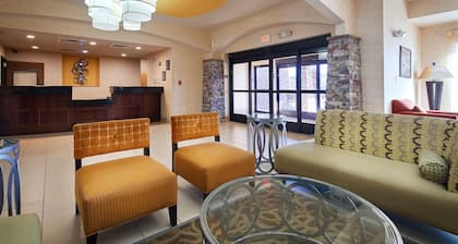 Best Western Plus Desoto Inn & Suites
