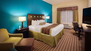 办公桌、熨斗/熨衣板、免费 WiFi、床单