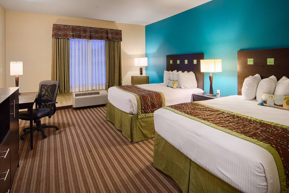 desk, iron/ironing board, free wifi, bed sheets