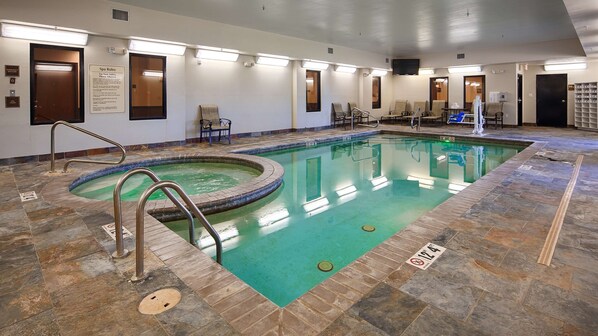 Indoor pool - Best Western Plus Desoto Inn & Suites (Mansfield)