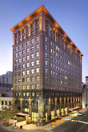 Außenbereich. Home2 Suites by Hilton San Antonio Downtown - Riverwalk, TX