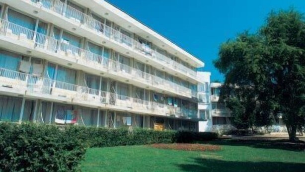 Exterior - Lora (Albena)