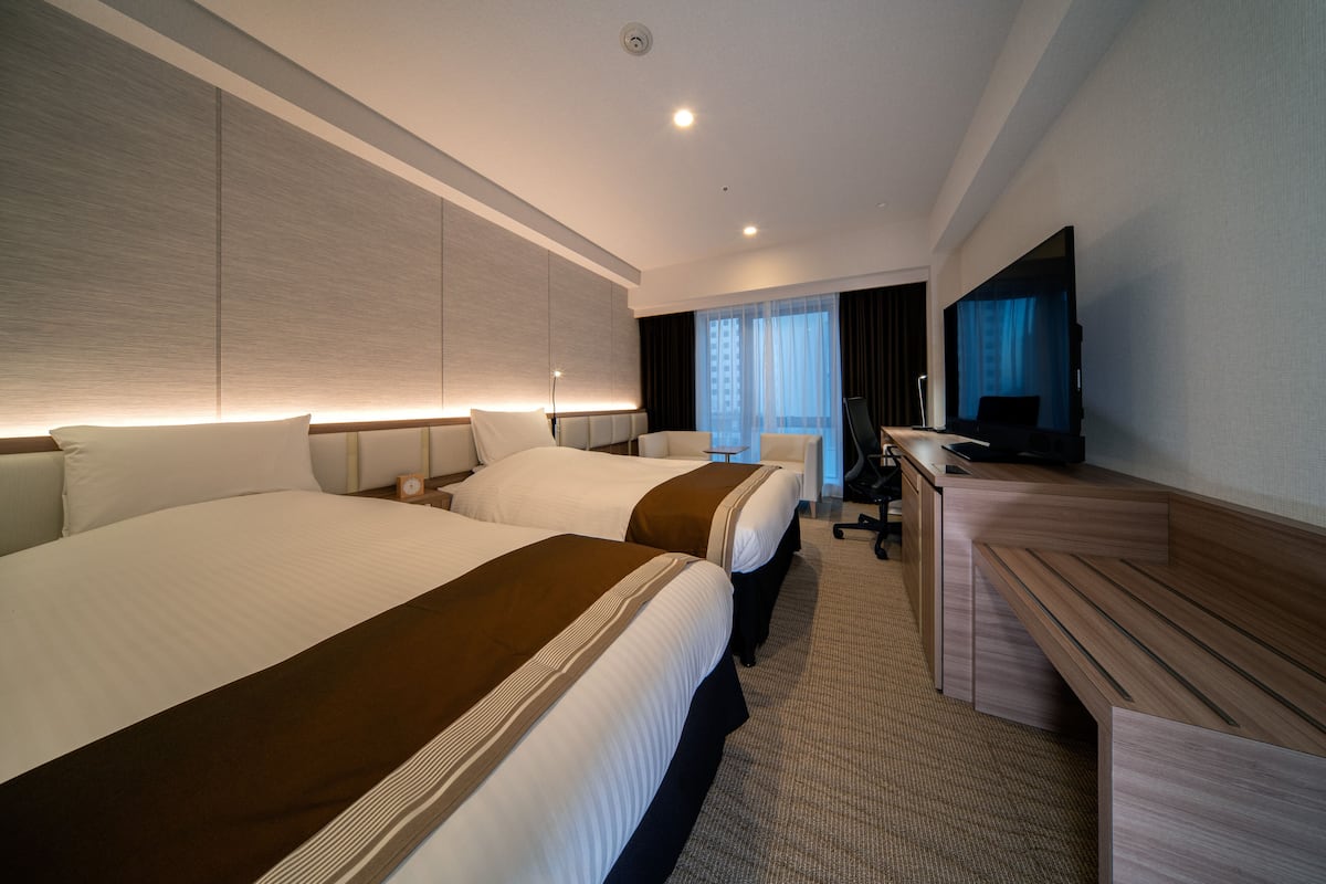 Down duvets, pillow-top beds, blackout curtains, soundproofing