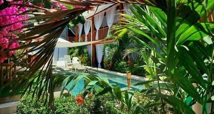 Bellavista Suites By Villas Verdes