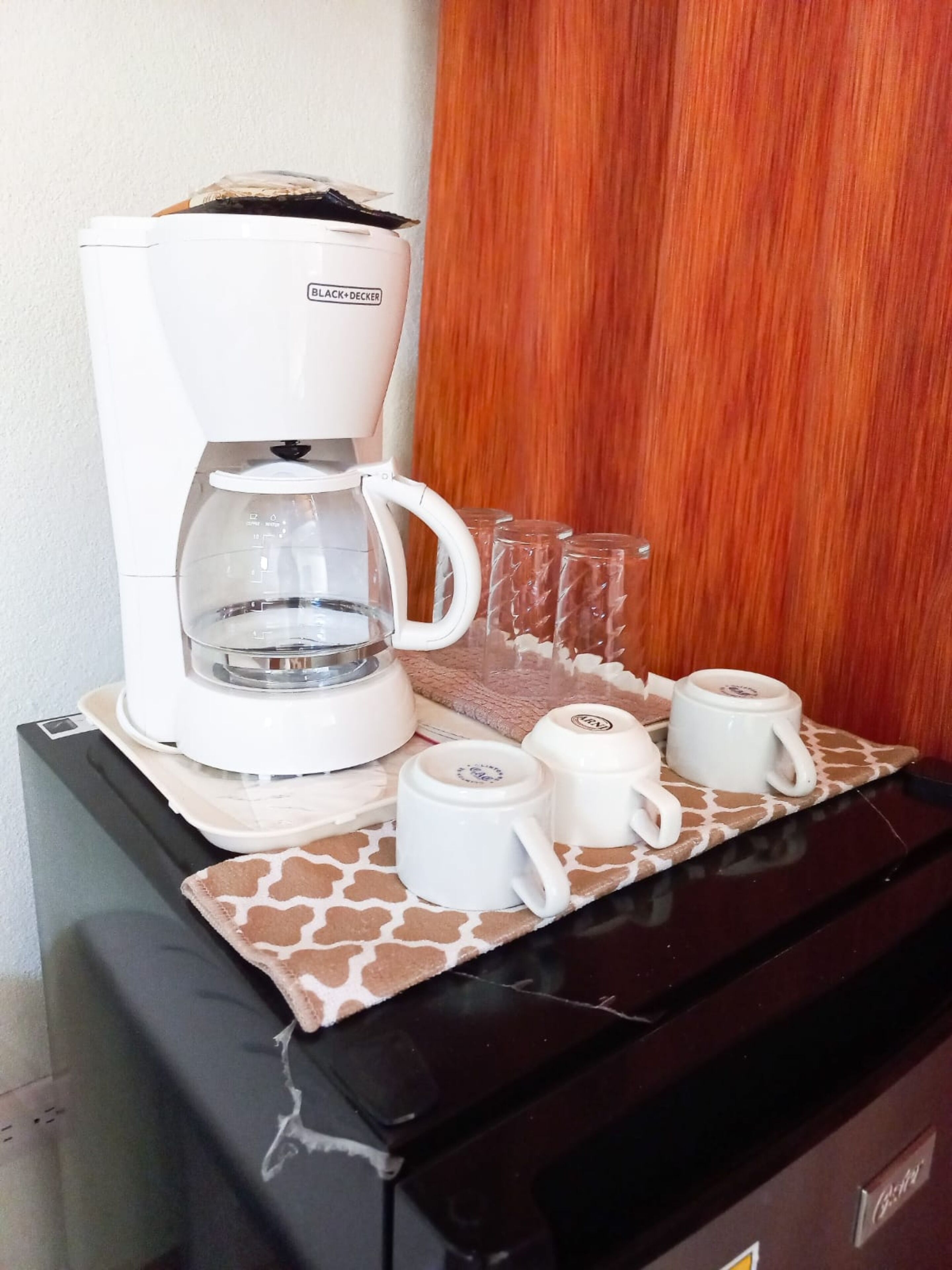 triple room | 1 bedroom, in-room safe, individually decorated, individually furnished